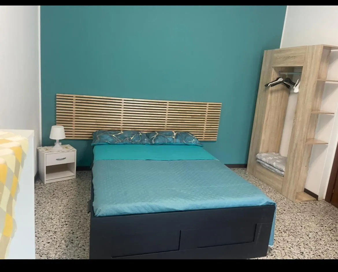 Aeroporto Room Azzano San Paolo 3*,