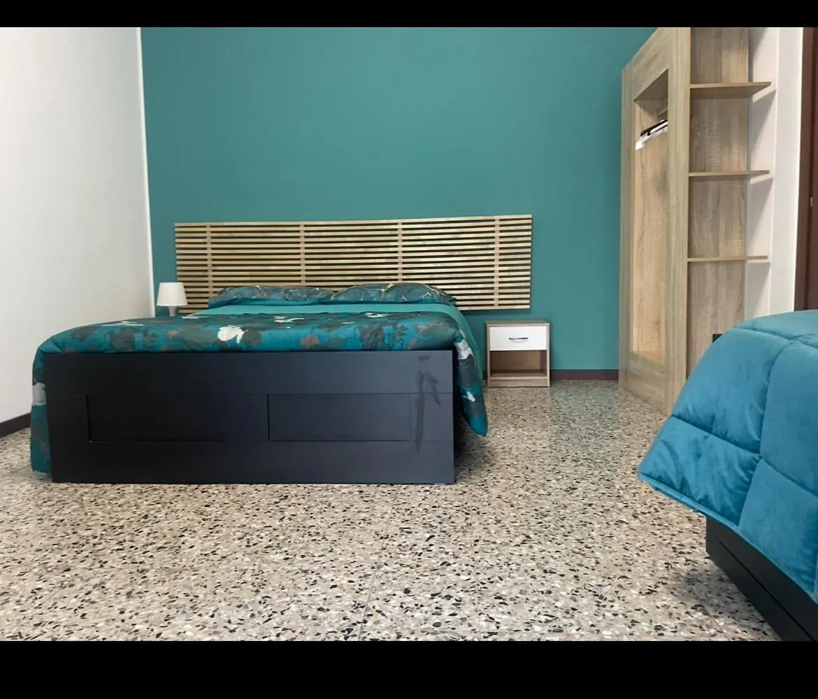 Aeroporto Room Azzano San Paolo Italia